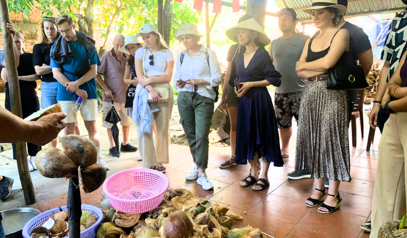 Khám Phá Địa Đạo Củ Chi & Mekong Delta (3)